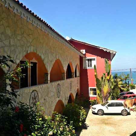 Pousada Casa De Pedra Boicucanga Exteriör bild