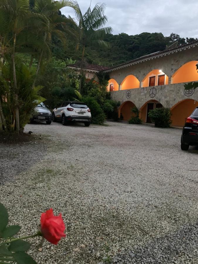 Pousada Casa De Pedra Boicucanga Exteriör bild
